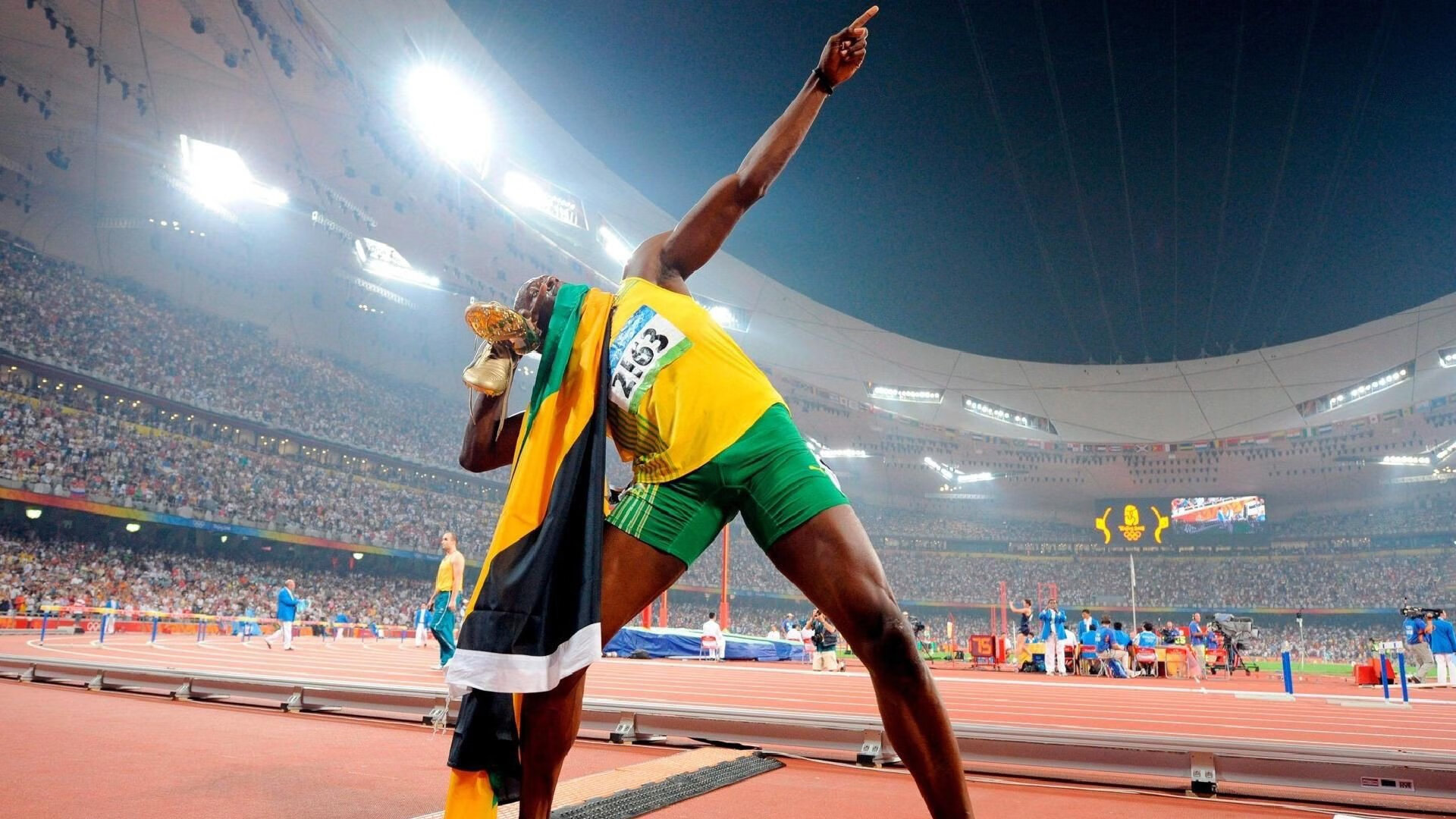 伊拉克速胜奥地利，奥斯梅恩如何成为亚洲足球的关键先生